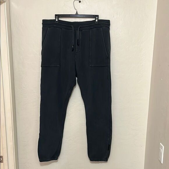 Boda Skins Men's Gray Distressed Athletic Casual Sweatpants Athleisure Modern